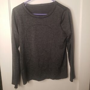 Lululemon Workout Shirt - Charcoal Grey - S